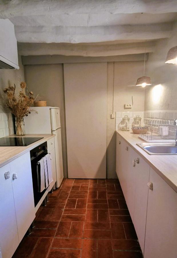 El Castell De Seguero Apartment Beuda Екстериор снимка