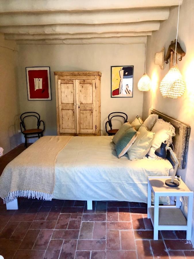 El Castell De Seguero Apartment Beuda Екстериор снимка