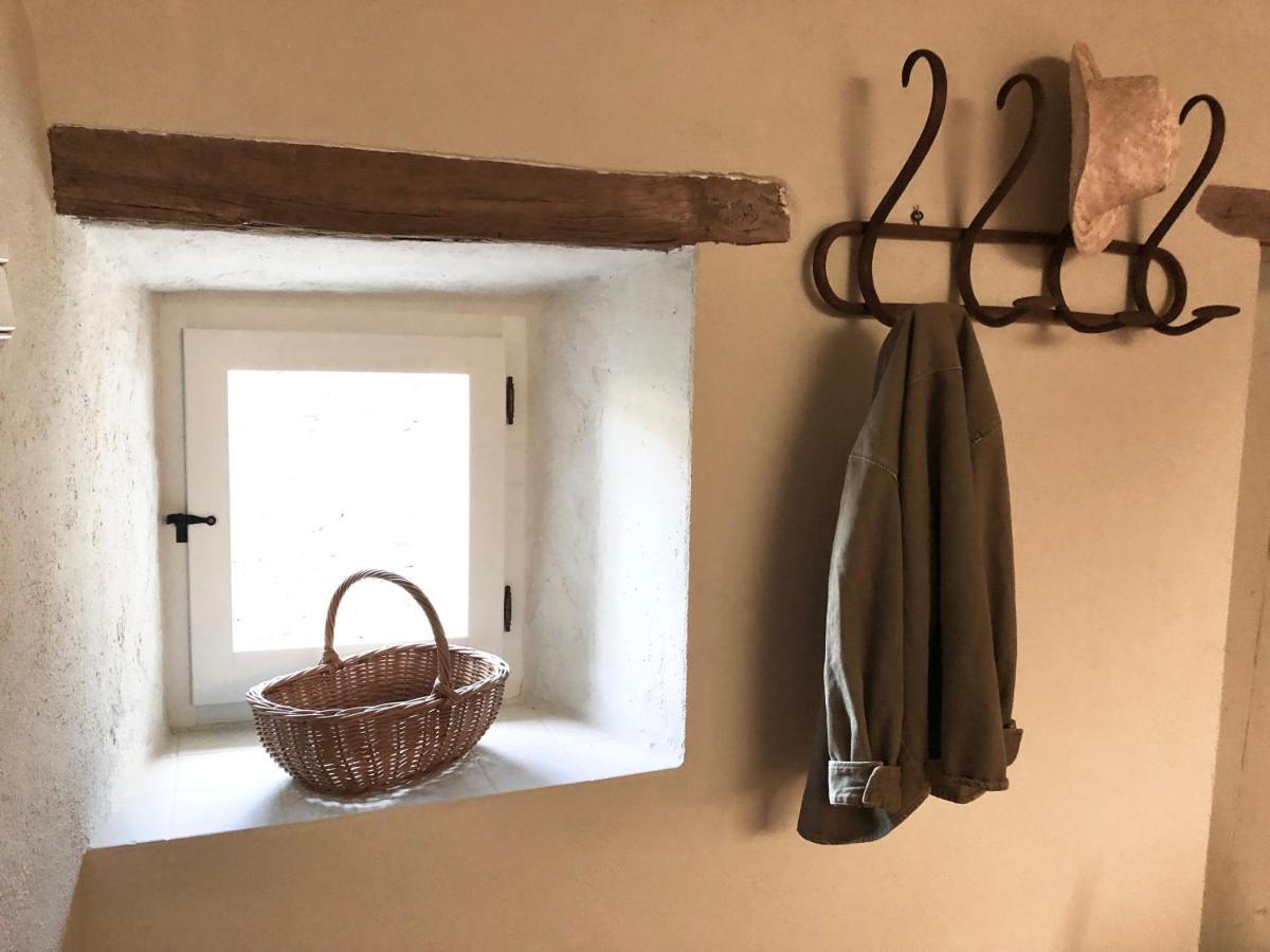 El Castell De Seguero Apartment Beuda Екстериор снимка