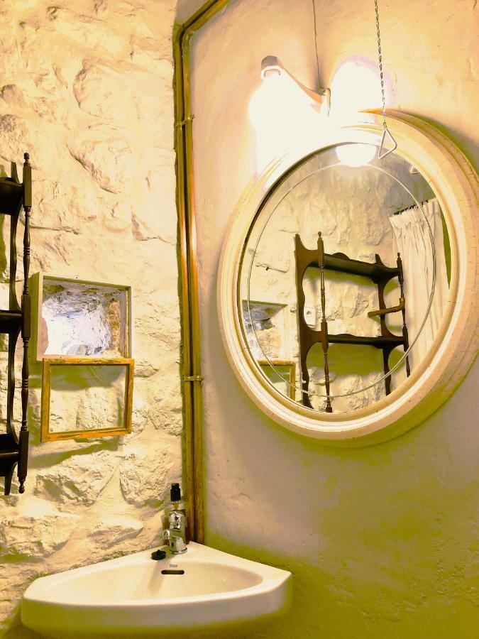 El Castell De Seguero Apartment Beuda Екстериор снимка