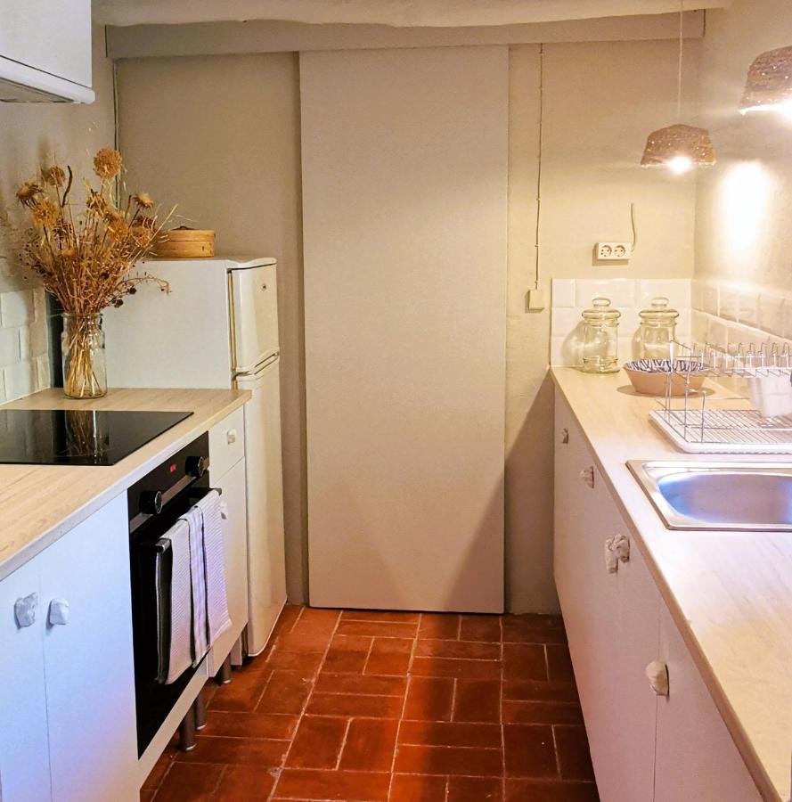 El Castell De Seguero Apartment Beuda Екстериор снимка